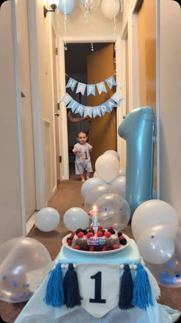 E chegou o seu dia, meu amor! Dá para acreditar que há 1 ano atrás eu e seu pai estávamos contando os minutos para te...