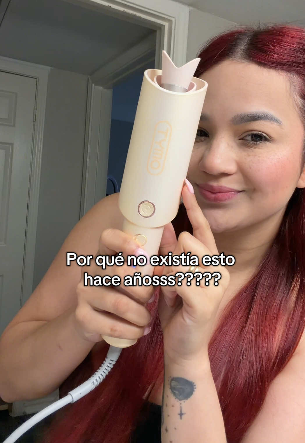 Amo que ahora peinarse es cada vez más sencillo y rapidoooo! #redhair#cabello#peinadosfaciles#SummerVibes#beauty