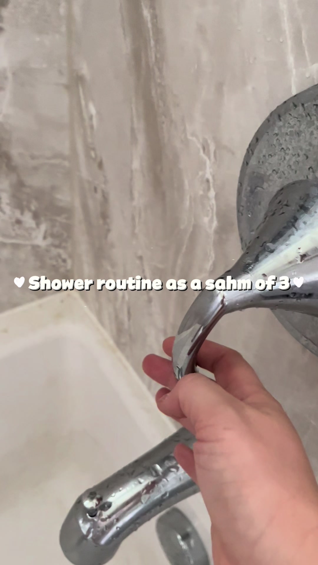 The @BounceCurl brush cleans out so easy! #bouncecurl #shower @cocokind @Native