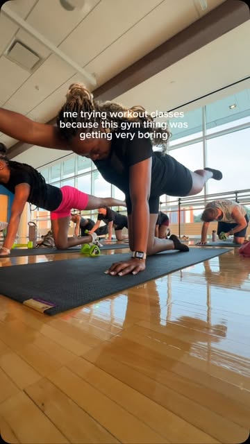 Because doing the same gym routine over and over is boringggg!! #gymtok #lockinseason #workout #pilates #relatable