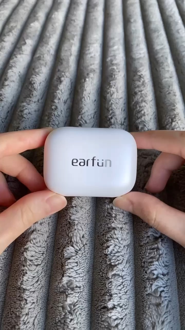 Earbuds