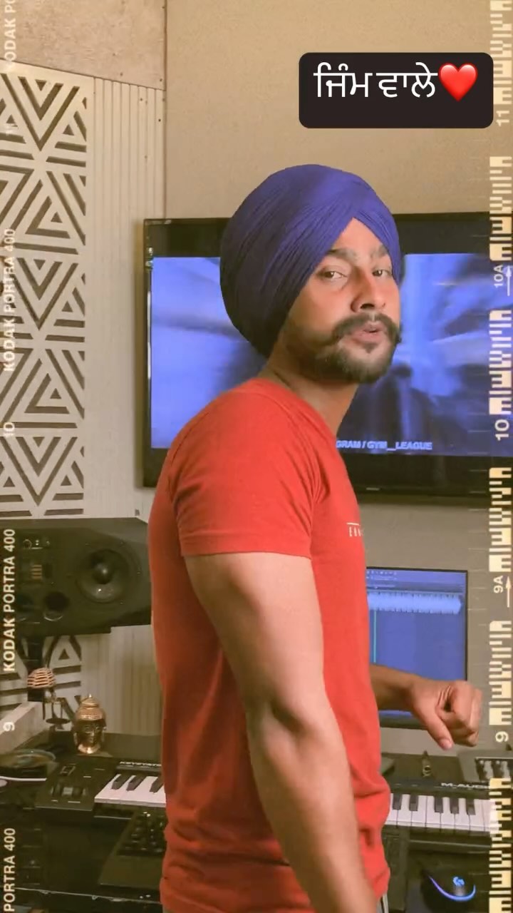 Comment jroor krna ji sare #reels #freestyle #trending #insta #foryou