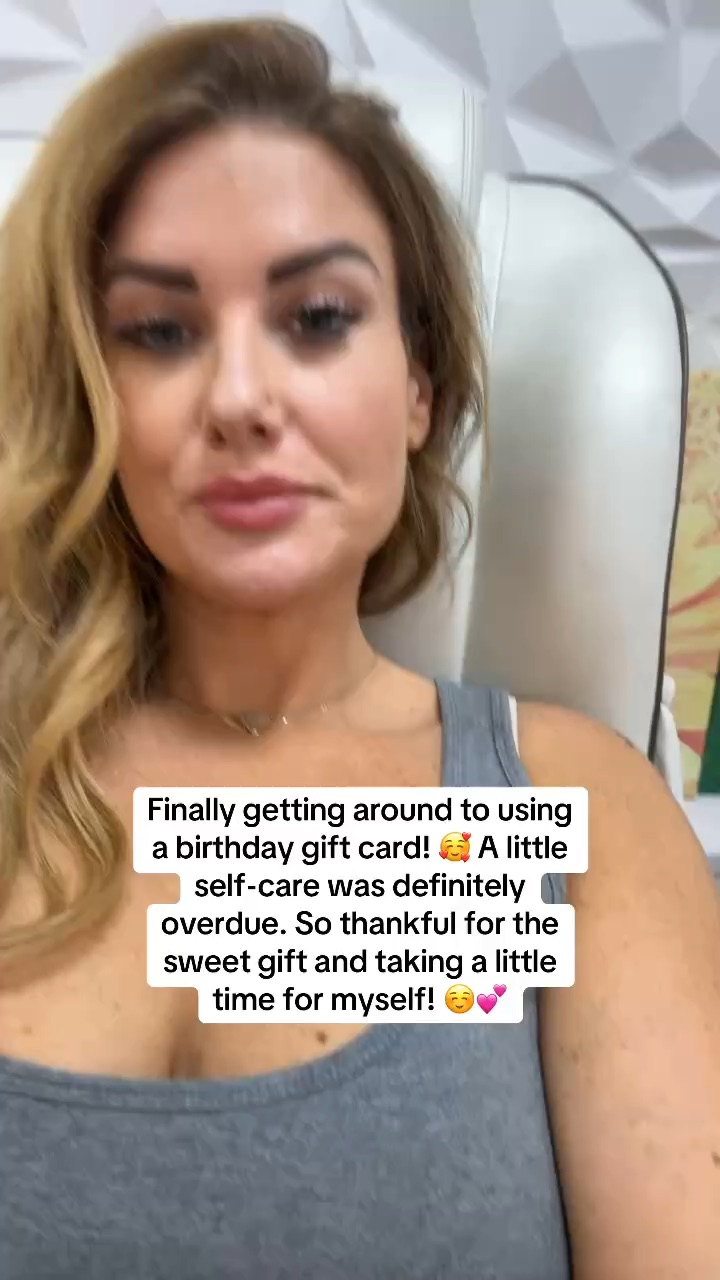 nail salon