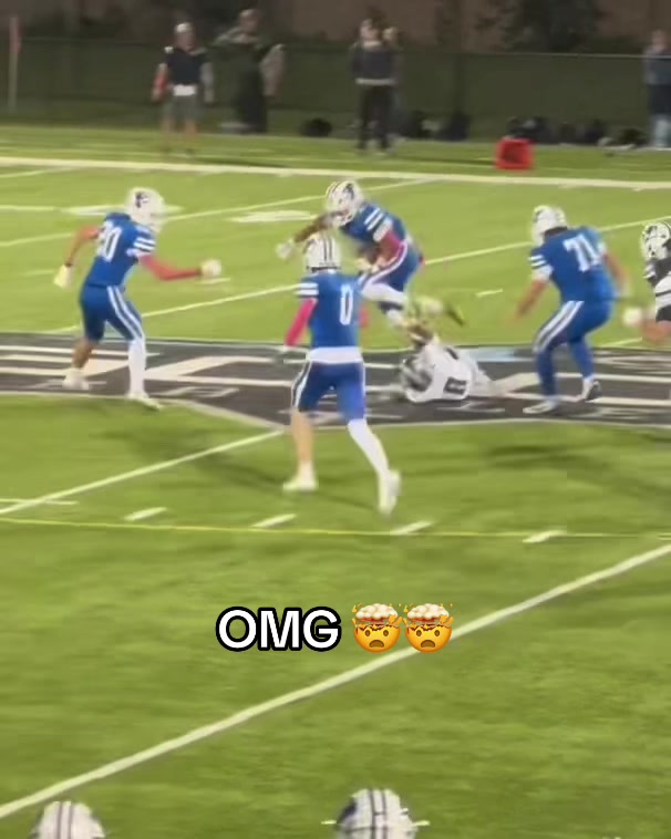 THAT LAST TRUCK. 🤯🔥 (@j u e l l e z 🦂.) #football #highschoolfootball #sports #runningback #nfl