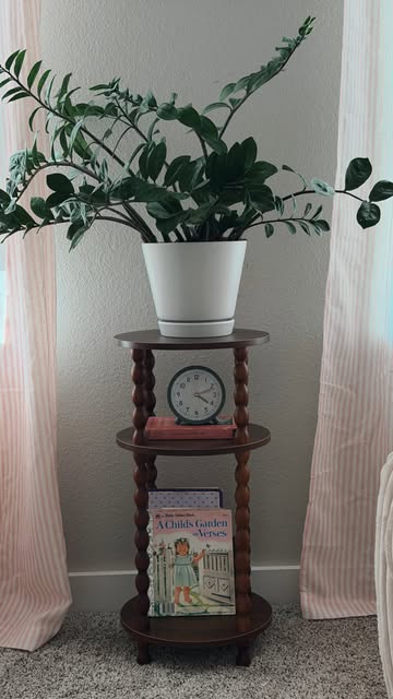 This one has been sitting in my camera roll for a couple of weeks now. I don’t consider myself much of a decorator, b...