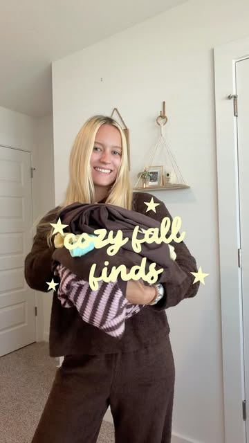 Cozy fall finds from @makemechic 🤎 Comment LINK🔗 if you want to purchase or find them all in my Amazon Storefront!!...