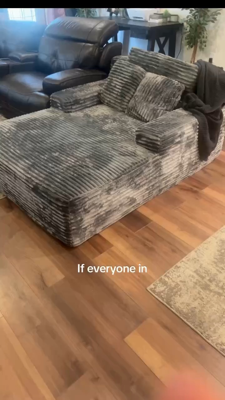 Home & Lifestyle UGC | Cozy Couch Lounger