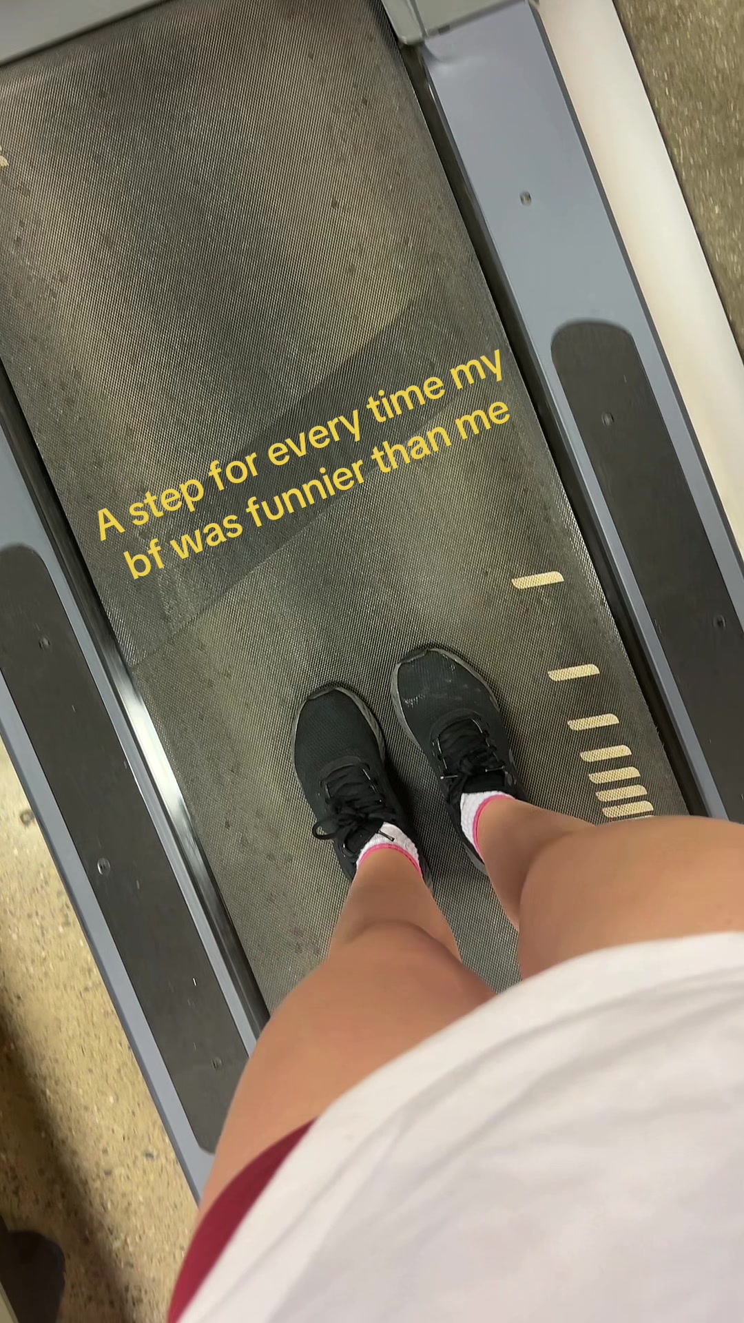 Guess who fell off the treadmill after this… #imsofunny #bf #supersillysuperawesome