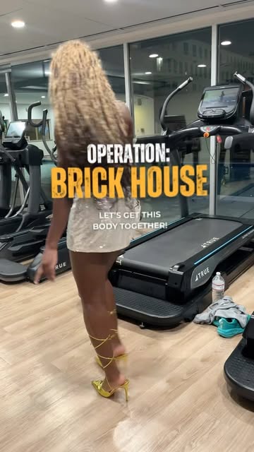 Pt. 1 let’s get fashionably fit this Friday! 👠 S/o to my girl @ayawashington who produced this video ! 🤞🏾 S/o to @...