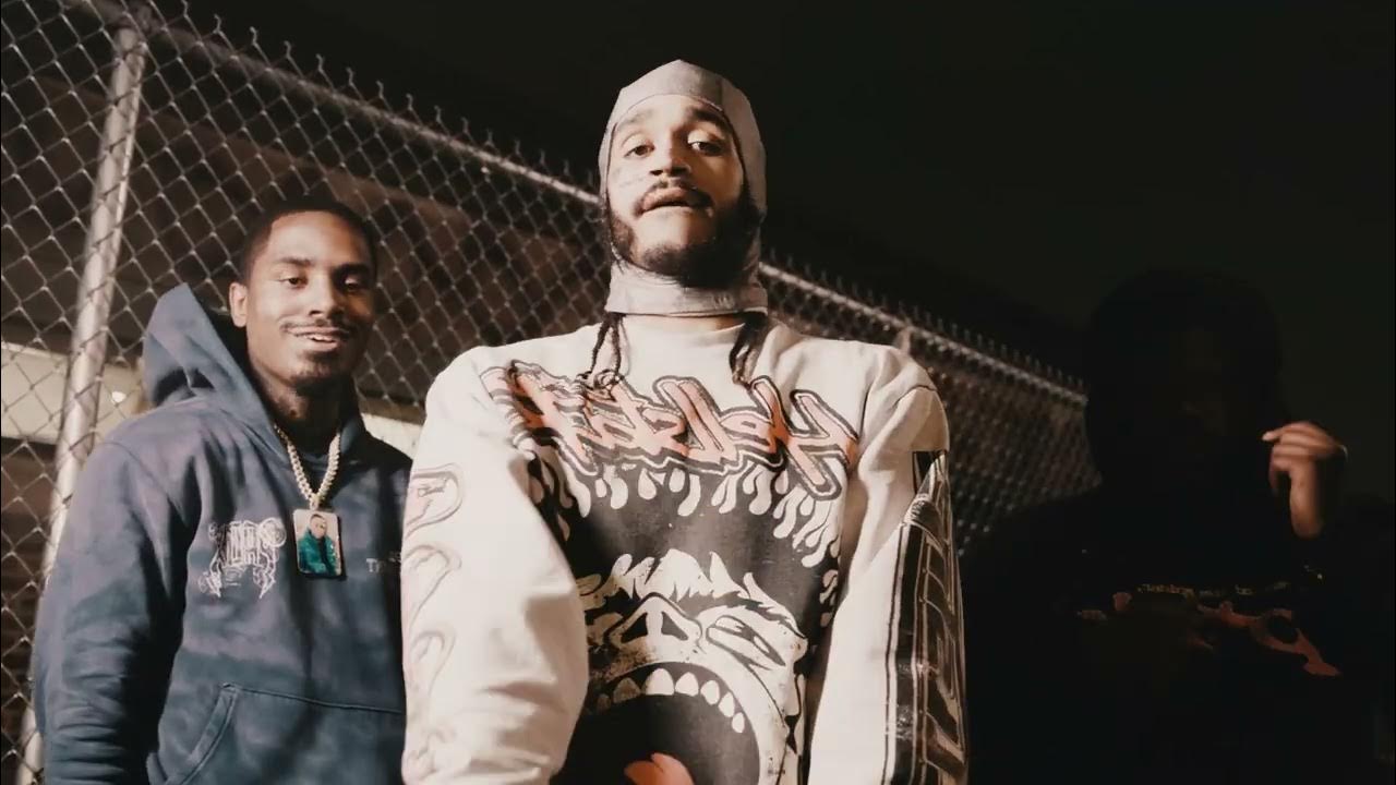 Ot7QUANNY FT. LEAF WARD & NR BOOR - "Run The Hood" (Official Video) #ot7 Ot7QUANNY - "Run The Hood" (Official Music V...
