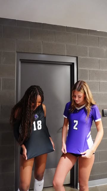 First game of the SZN vs CV✅ Amiyah Roberson C/O29 OPP/MB # 18 Millennium varsity volleyball #blowthisup #fypシ #volle...