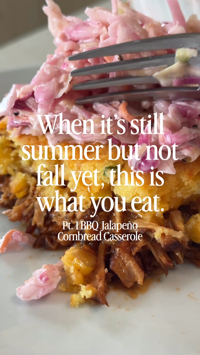 Pulled BBQ Pork Casserole with Jalapeño Cornbread Topping 🐷🌽🍁 Comment, “BBQ” for the recipe 🙌🏼 This Pulled BBQ P...