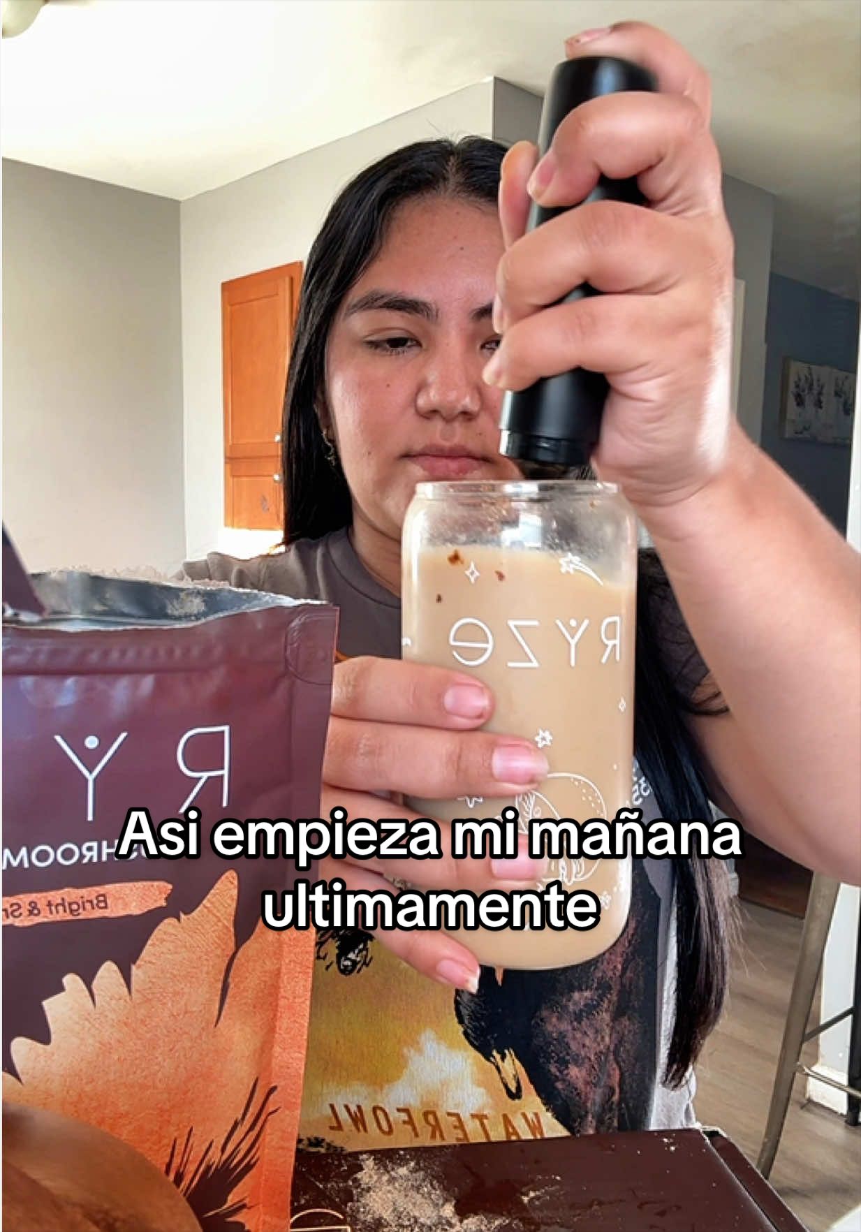 Mi nuevo café para empezar mis mañanas. #ryze #mushroomcoffee #coffee #morningcoffee #coffeetiktok