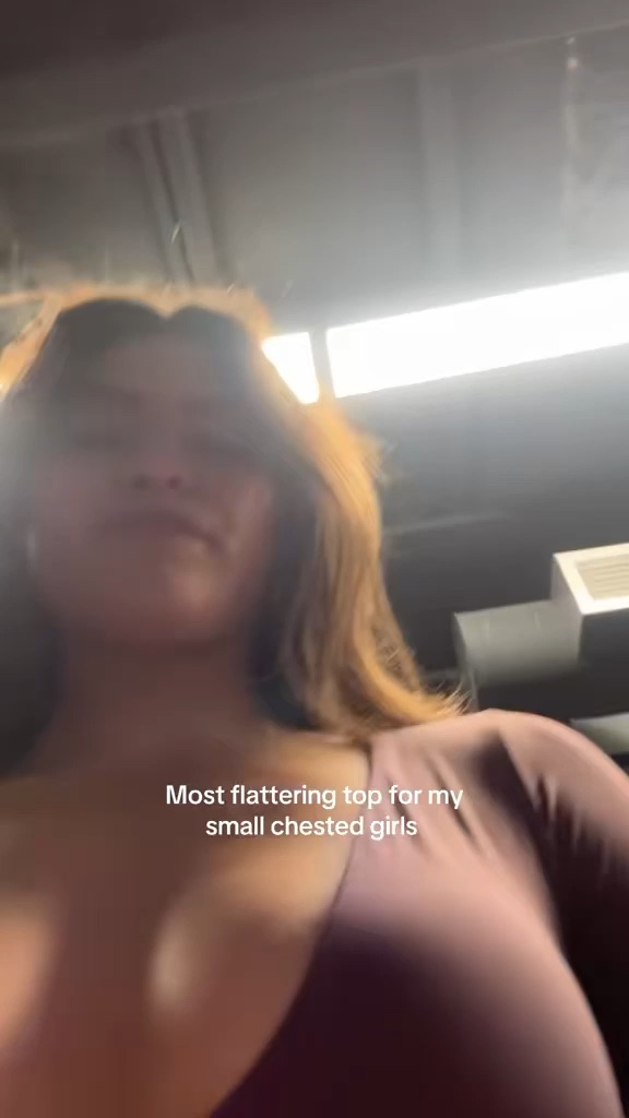 Gym tops for flat chested girlies