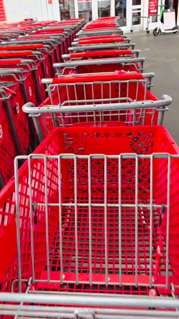 come to target with me to get my new hair routine 🛒 why is my hair actually so smooth and shiny after this?? #partne...