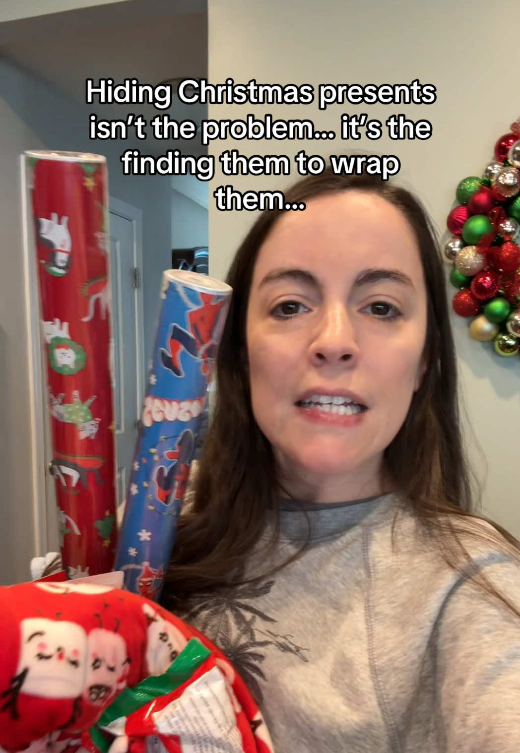 Christmas presents can be so sneaky! #christmasgift #wrappinggifts #hideandseek