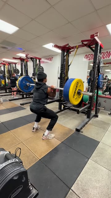 PR! 130kg/292lbs ALMOST 300 pounds boys🔱 No better feeling than your brothers supporting you 3 bills is mine #tracka...