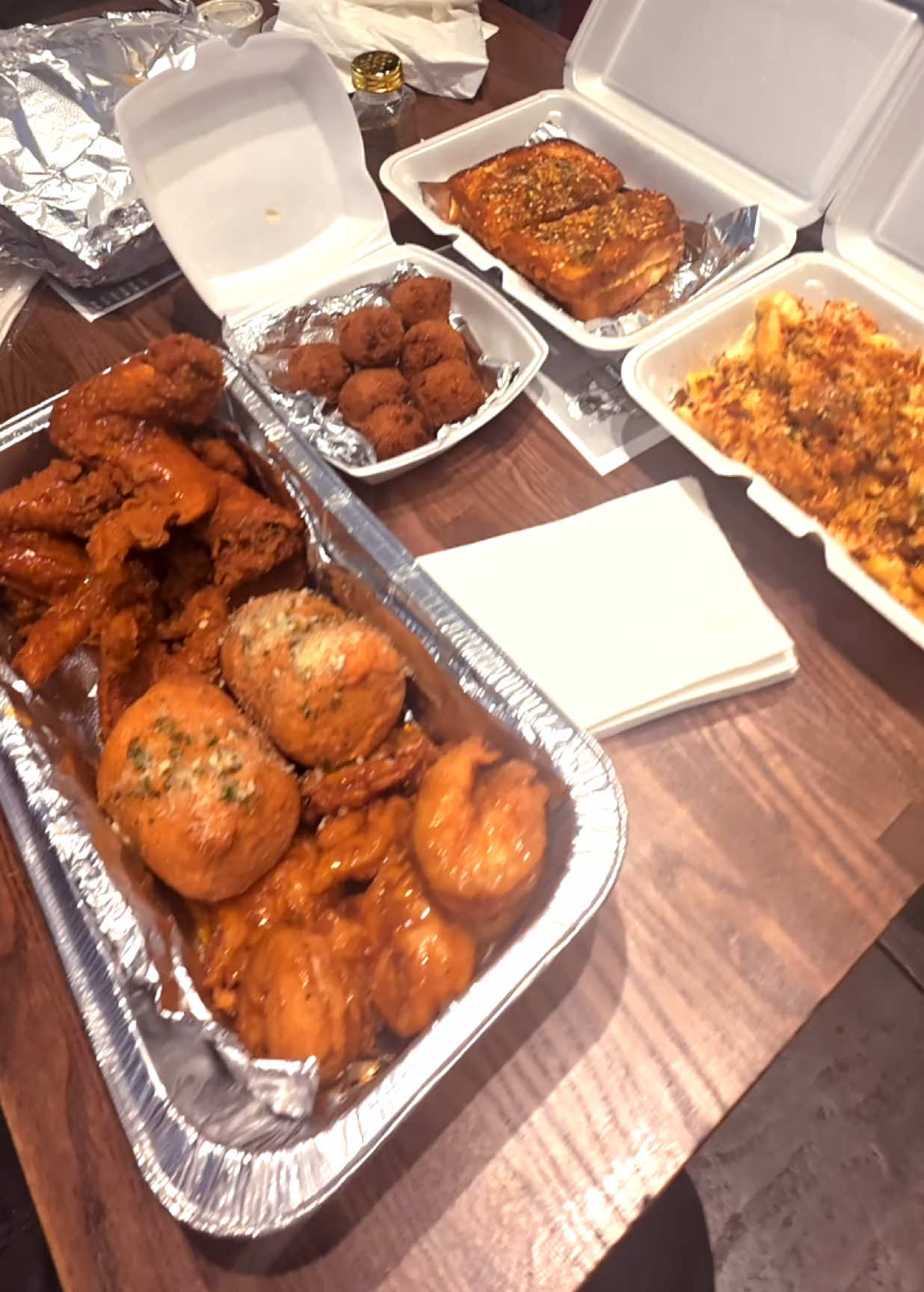 📍 Uncle Chef Seafood & Wings - 2908 Oak Lake Blvd 102, Charlotte, NC 28208 #blackowned #clt #checkitout @Uncle Chef...