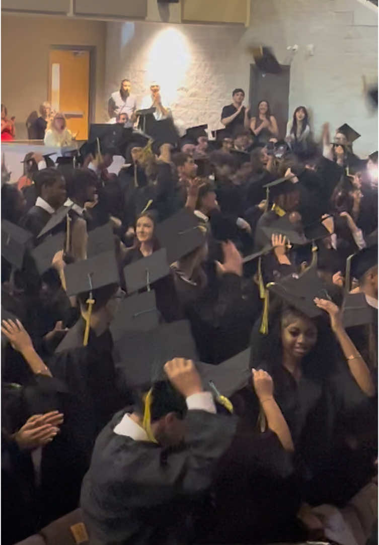 class of 2025!! #graduation #senior #graduate #fyp