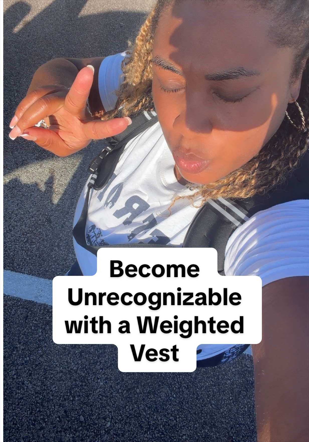 Making my walks work a little harder 💪🏽 A weighted vest is an easy way to add resistance to your routine and challe...