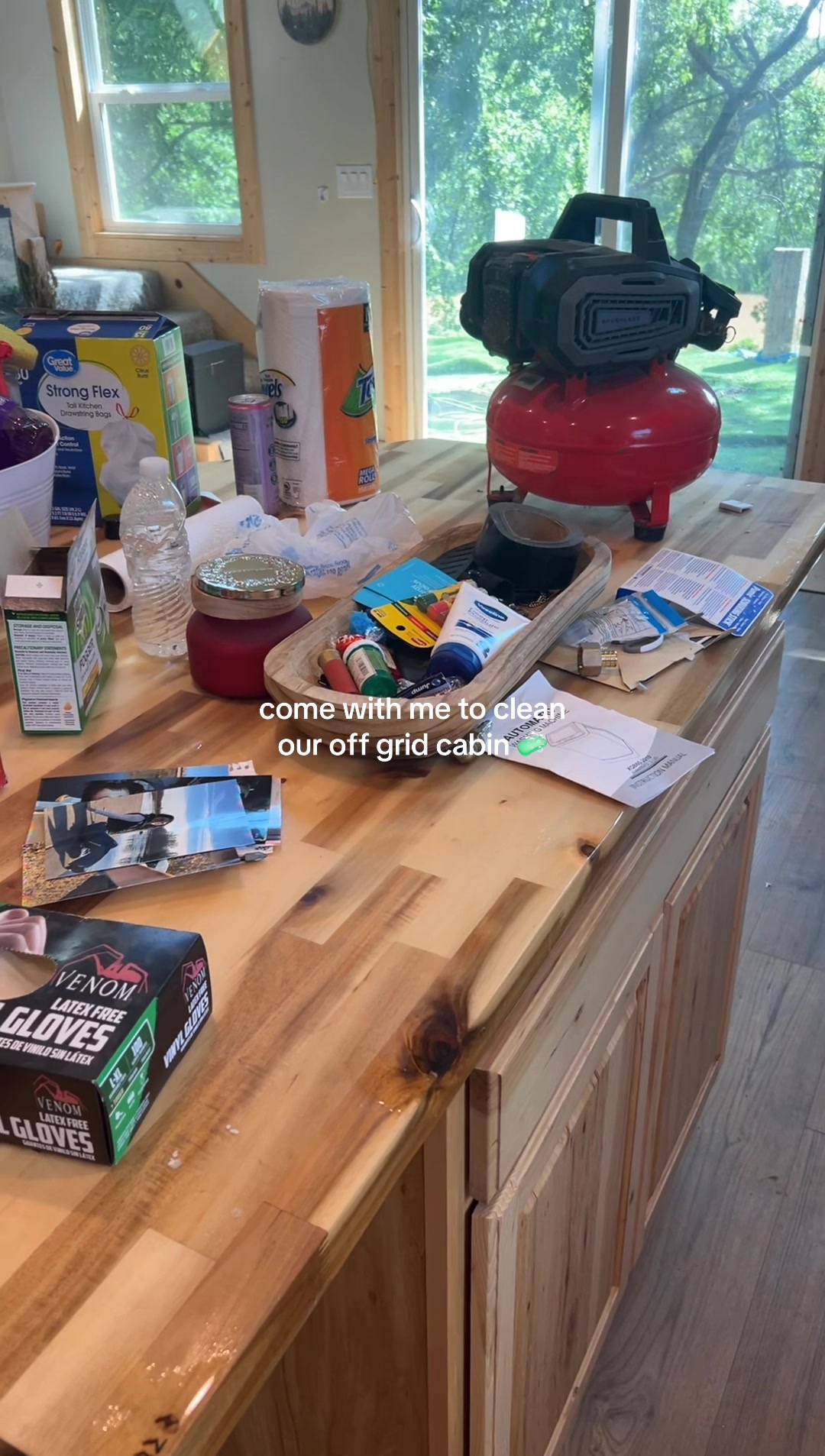 Sunday Cleaning 🧼📍 #kansas #cleaningtiktok #lifestyle #offgridlife #sundaycleaningday