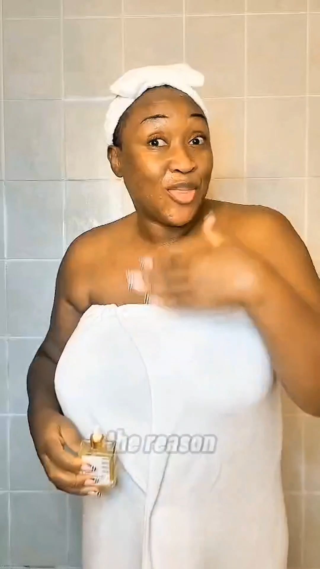 Letsbvisual_Goda_Silk_body_oil_routine_video