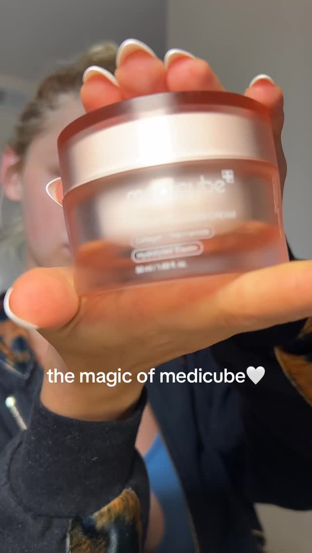 obsessed with @medicube_global_official triple collagen cream, my skin has never felt OR looked this good🤗 #medicube...