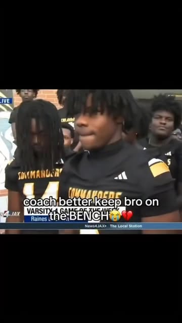 KEEP THAT MENACE AWAY FROM THE GAME 😂😂😂 |FOLLOW FOR MORE| #ddeeuucceee #football #menace #demon #murder