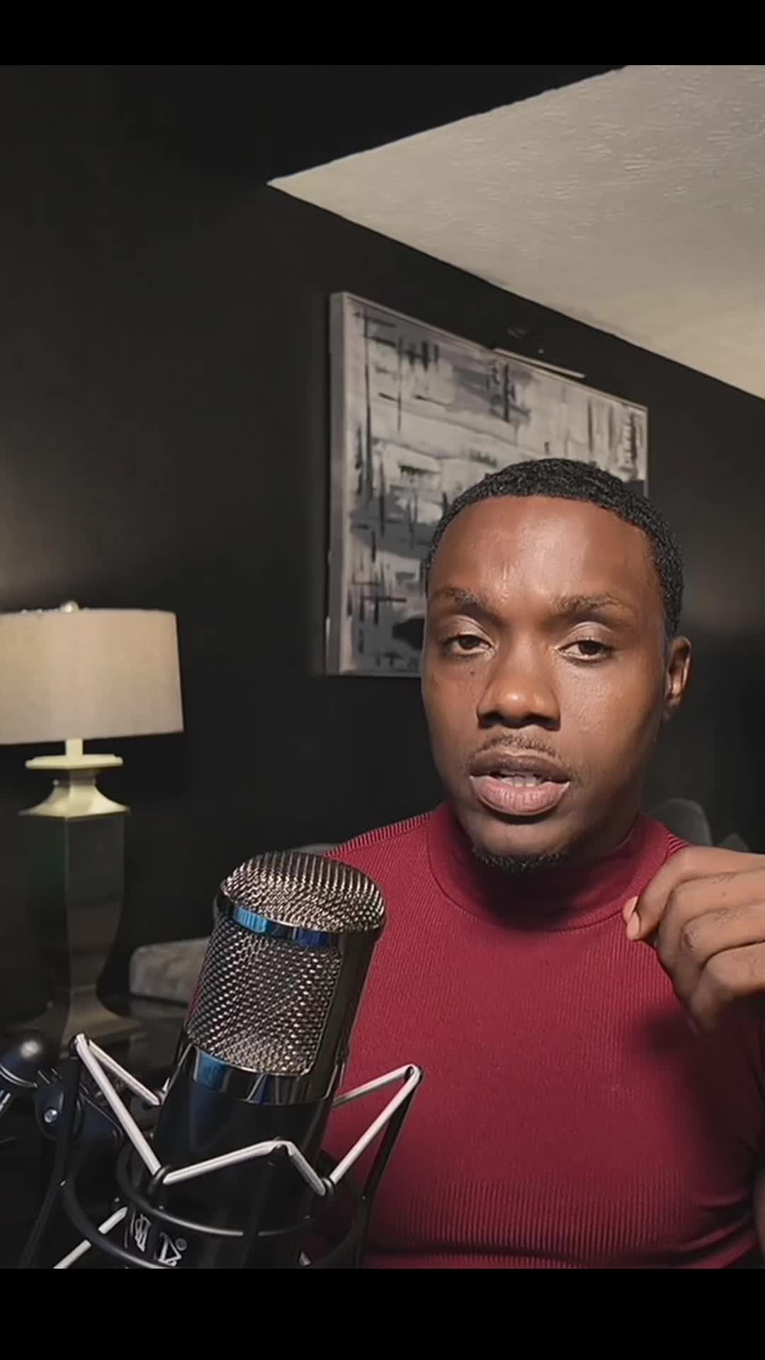 This could easily by a $1000 microphone because of the way it sounds and the quality. Sound good on singers buy way b...