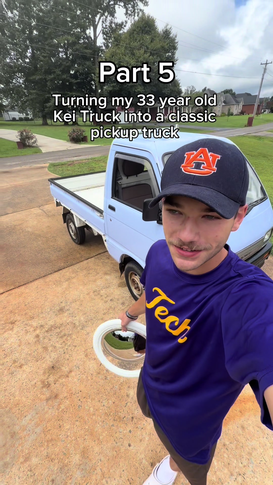 If you buy through carfromjapan.com you can get $100 off if you use my code (OWEN) I make money from this #keitruck #...