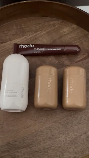 my huda beauty & rhode faves lately 🎀🤎 a little bit of everything I love ✨ “🎀 Huda Beauty * Mini Easy Bake Puffs *...