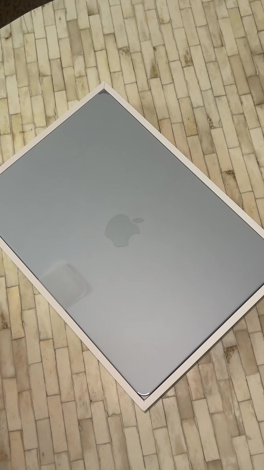 Unboxing a MacBook Air M4 Chip. #unboxing #macbook #apple #asmr