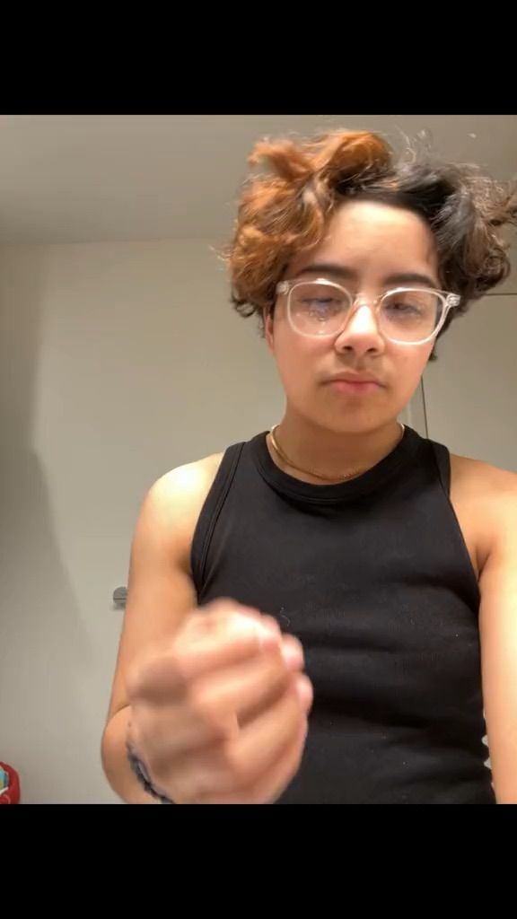 Dying my hair in a split way