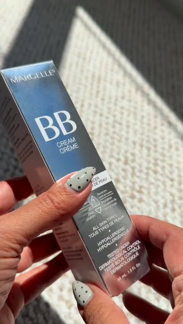 One of those products that actually made its way into my everyday routine 🤍 I’ve been using @marcellecosmetics BB Cr...