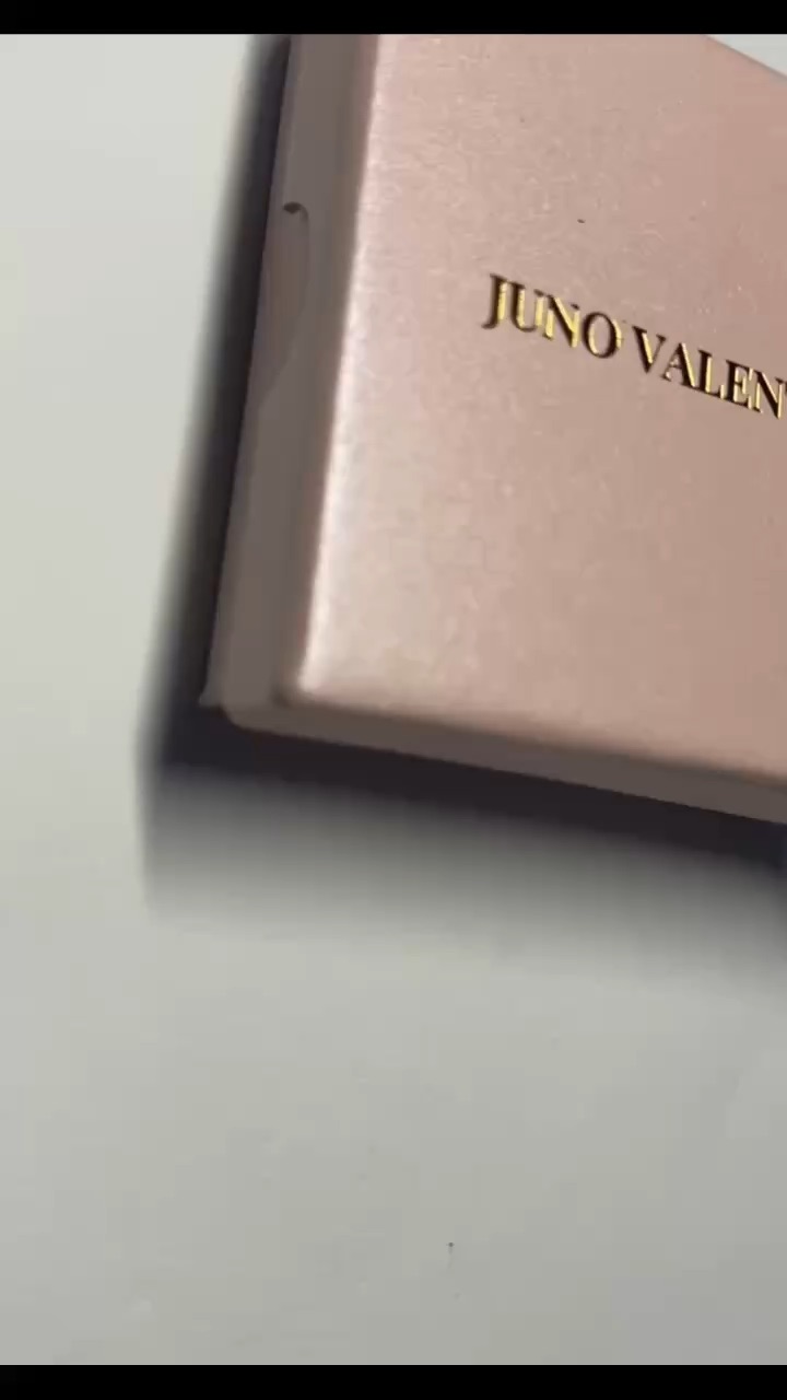 Juno Valentina