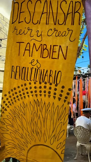 A veces el mejor plan no es el más ruidoso, sino el que te permite llegar, sentarte y simplemente ser ✨ De esos que t...