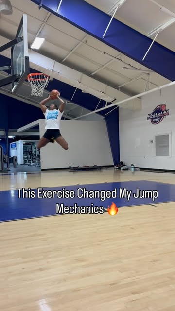 I’ve been a left-right jumper for years, and one thing I always noticed in my approach was my right knee collapsing i...