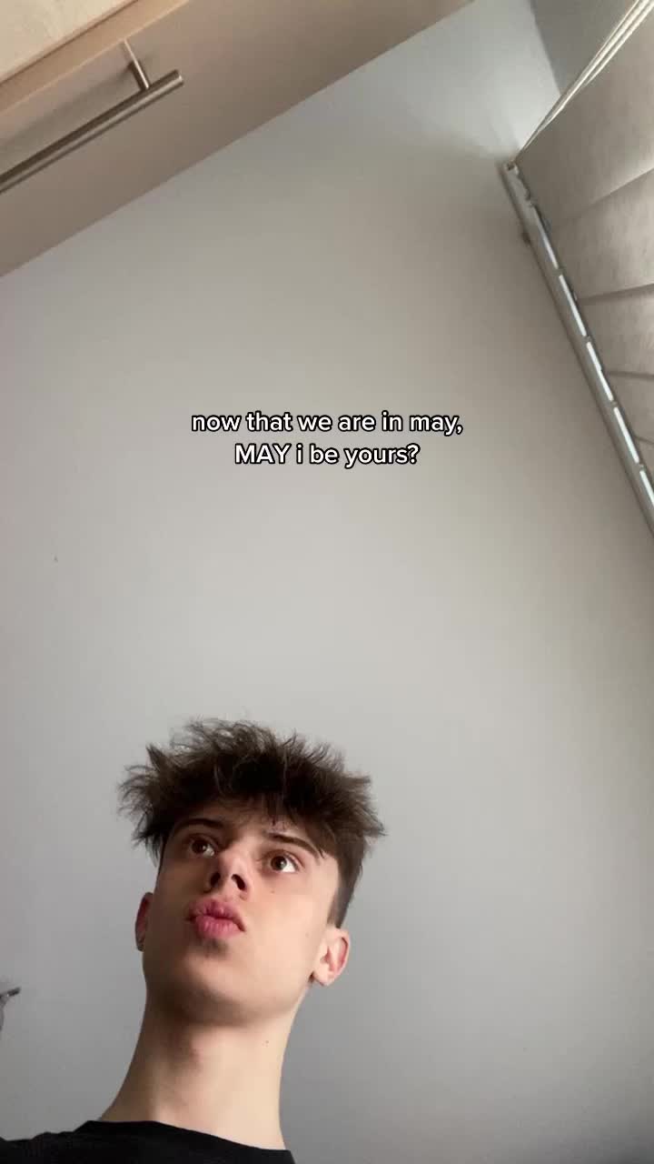 🫵🏻