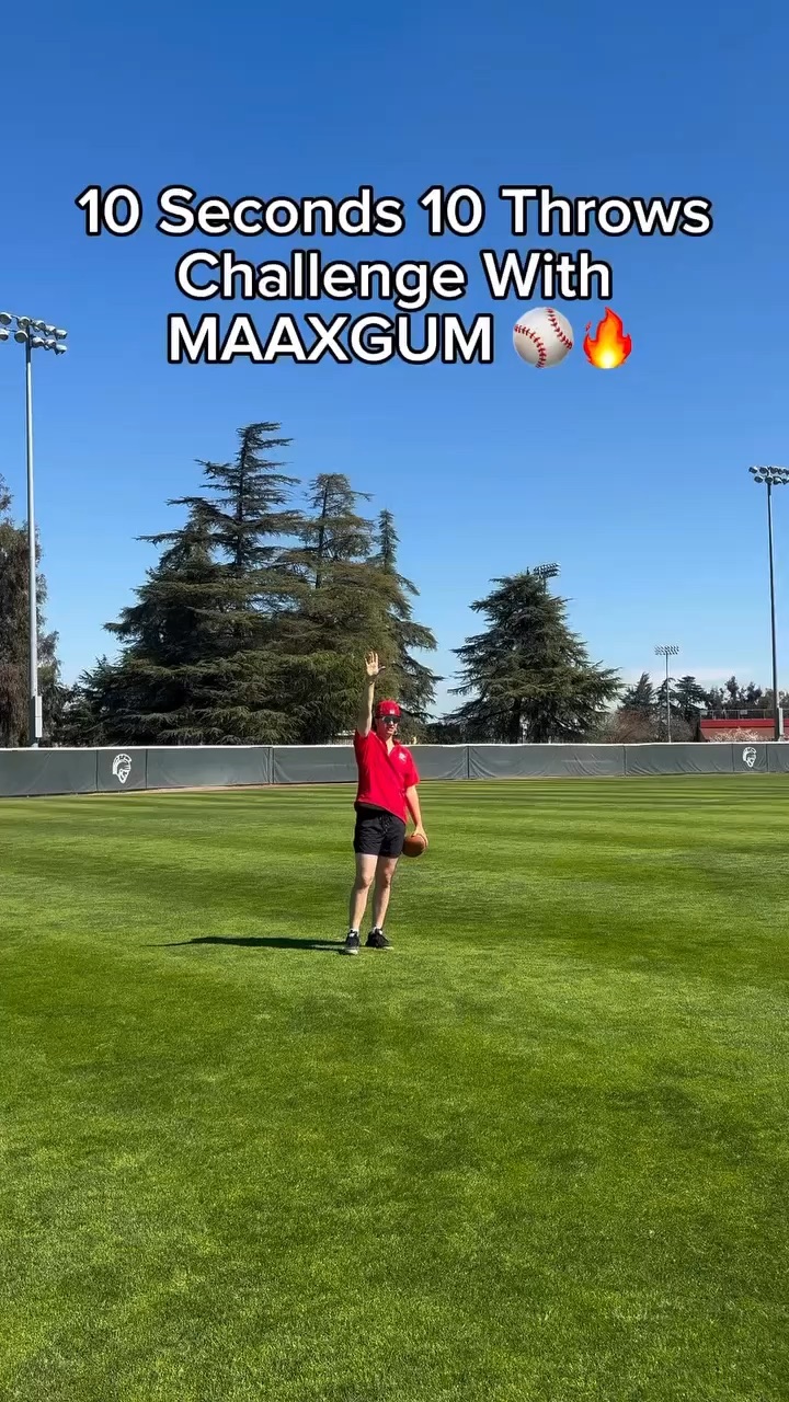 MAXXGUM AD