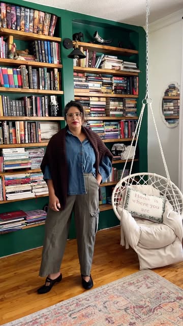 The lovely Sarina, in our Chocolate Chunky Cardigan and Olive Cargos. 🤎 Sarina is also the voice behind our latest N...