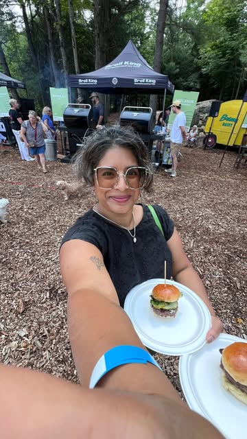 don't know how @halemuskoka outdid itself for the second annual smash n sear burger competition... but they did! *hos...