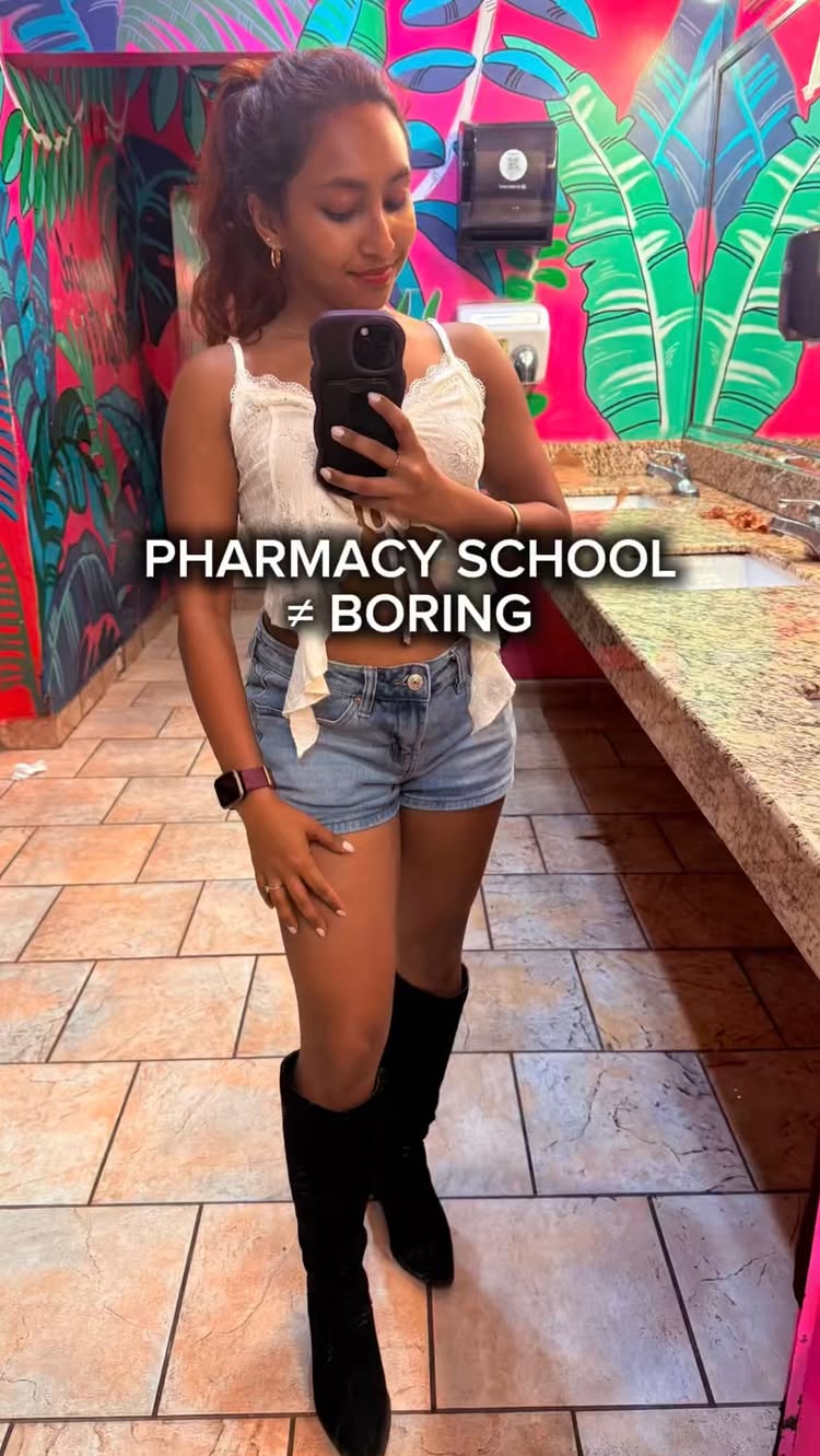 POV: pharmacy school is about to take over my life… but I refuse to let it take over my personality 😭💊✨ There’s mor...