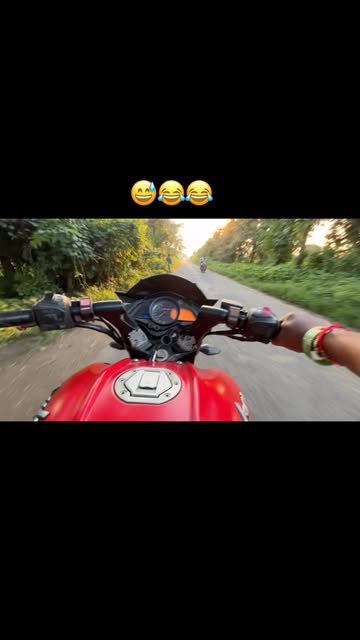 Zindgi se hi chali gyi 🤣🤣 @rohit_therider46 #trending #viral #motovlog