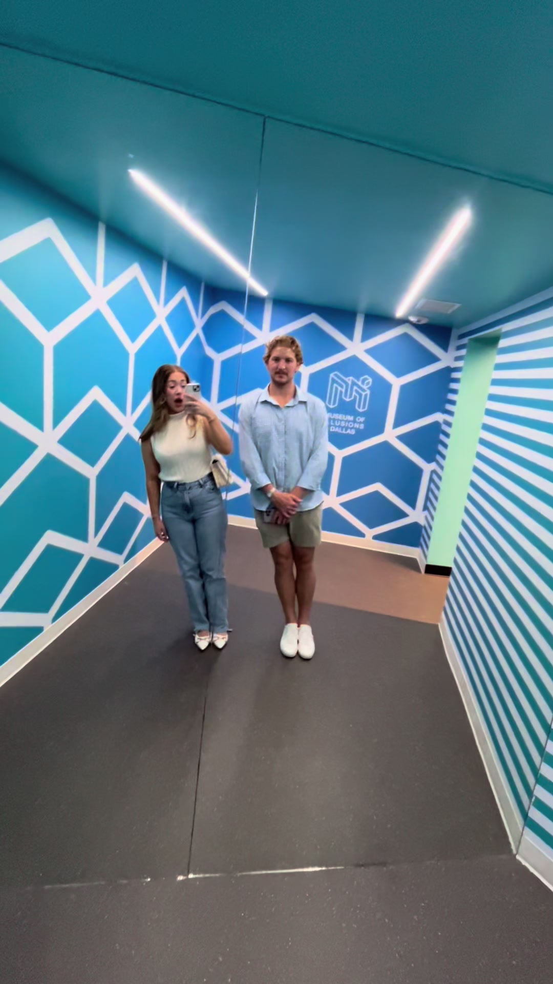 Silly willie date night at the museum of illusions #museumofillusions #fyp