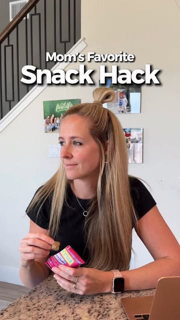 When everyone needs a snack RIGHT NOW… 😅 These B’cuz granola bites have quickly become one of my favorite grab-and-g...