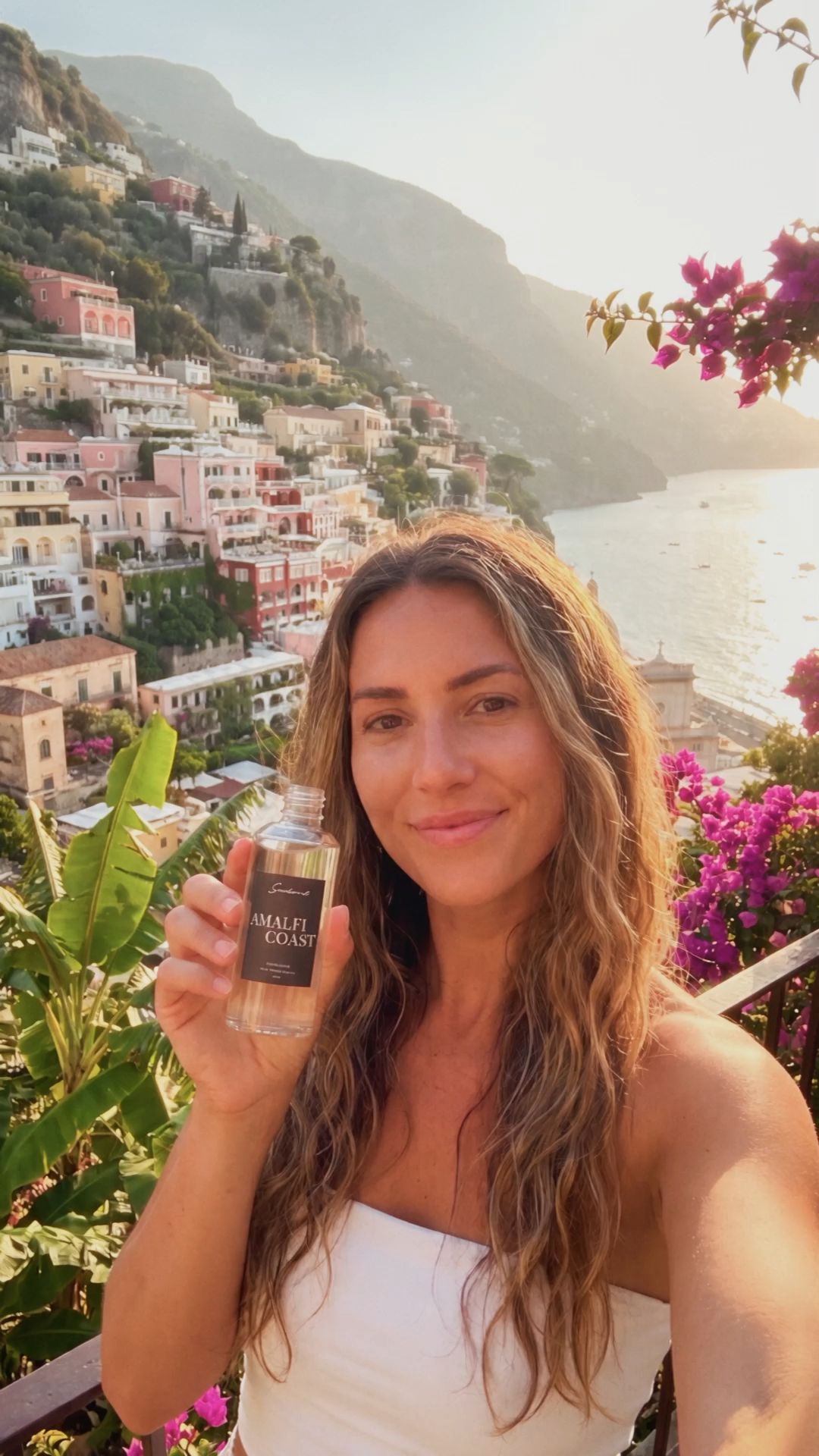 Ai-Amalfi Coast-woman talking to boyfriend-Victor