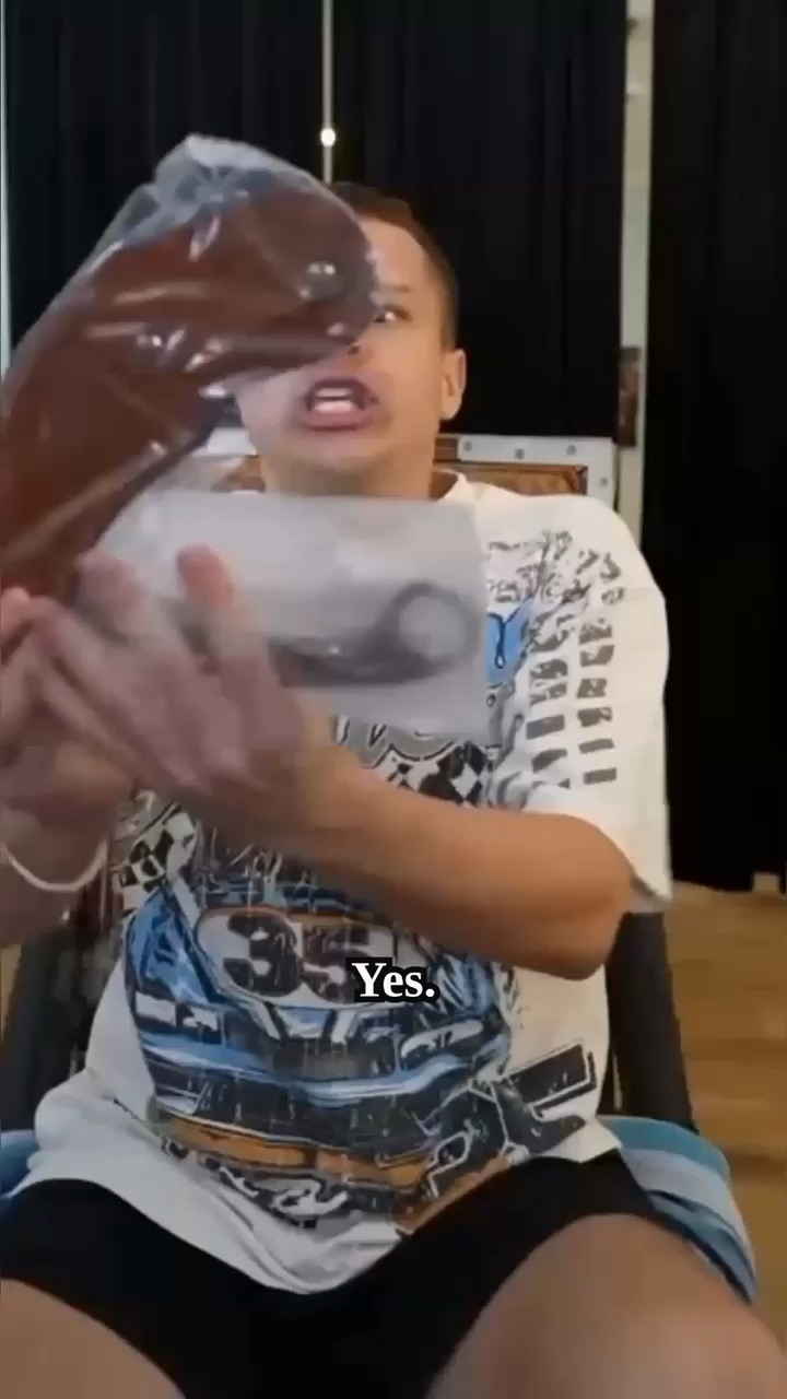 jynxzi gets excited when he gets a knife in fan mail