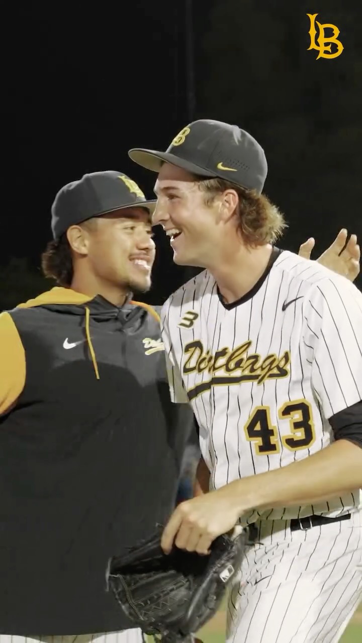 Baker closing us out! 😤 #GoDirtbags | #LongBeachBuilt