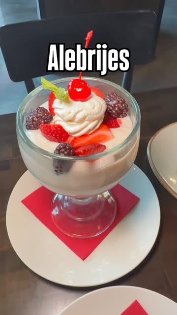 Your next favorite brunch is waiting at @alebrijeslv 🎉 Entrees we ordered: Champagne to make mimosas🥂 Breakfast Bur...