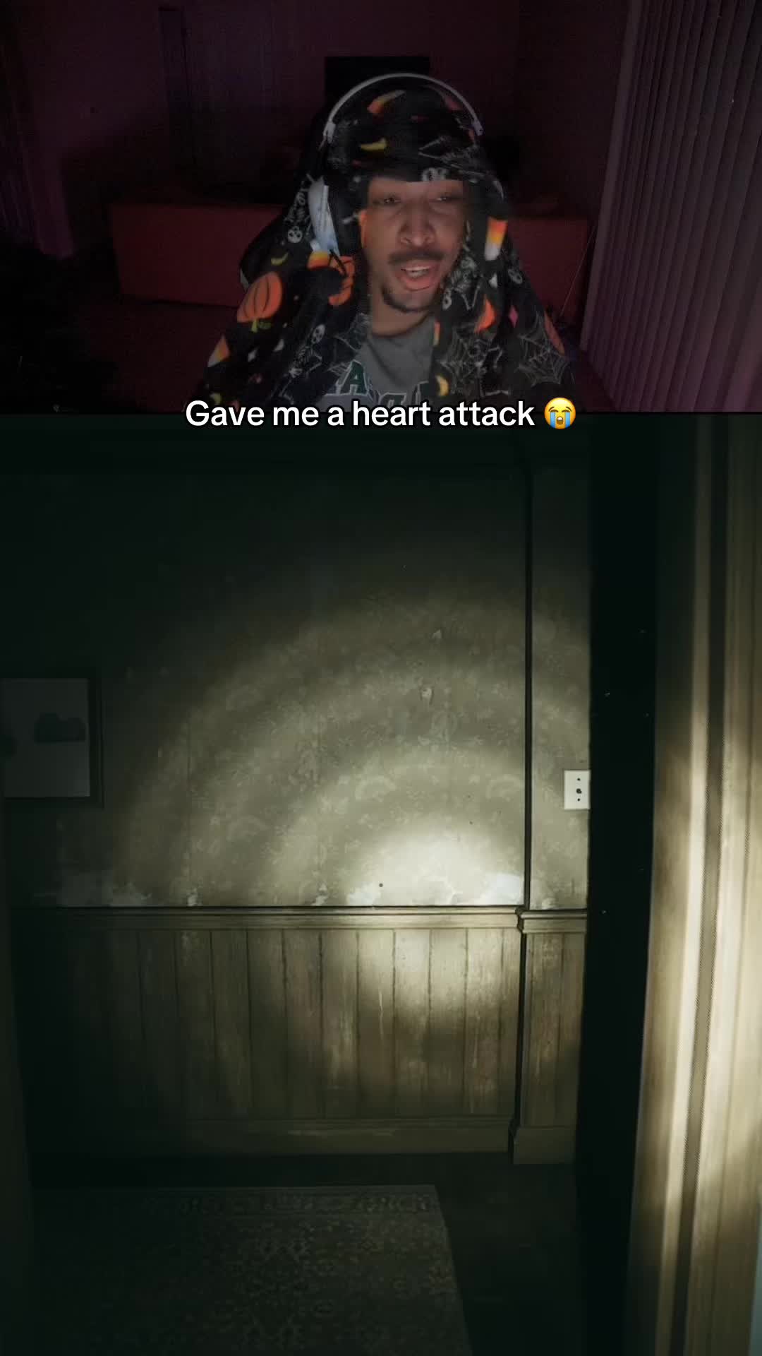 Almost broke my neck playing this game 😭 #fyp #horrorgame #sayuiusv #gaming #stream